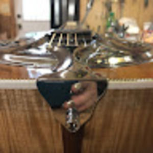 Meet your Posher, Mosco string works